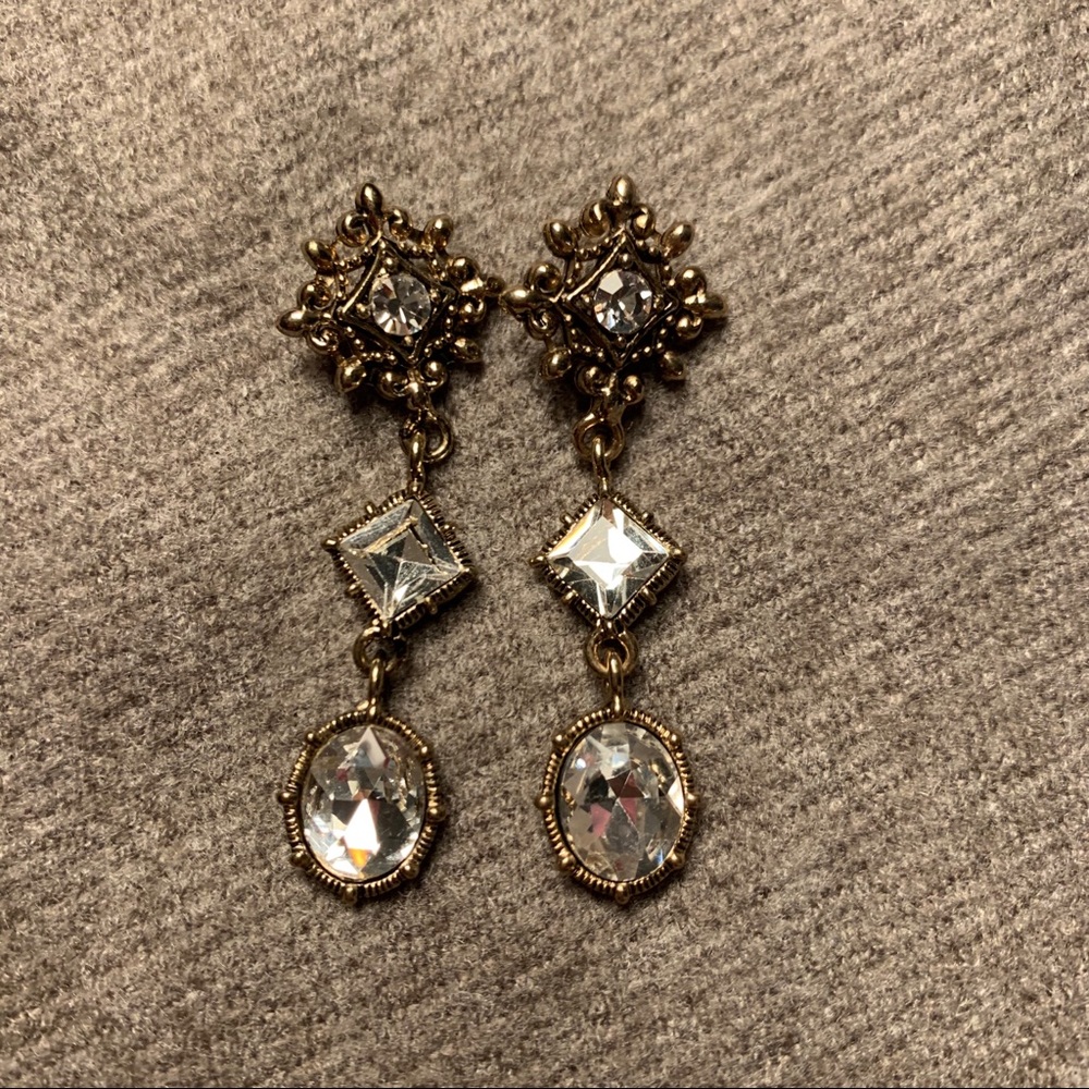White Crystal Plated Earrings